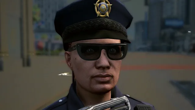 Rounded Wayfarer frame with dark lenses as standard